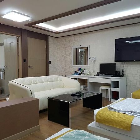 Raon Hotel Gwangyang  Exteriér fotografie