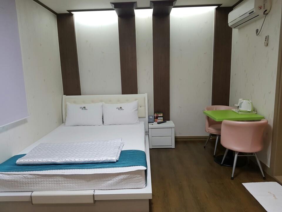 Raon Hotel Gwangyang  Exteriér fotografie
